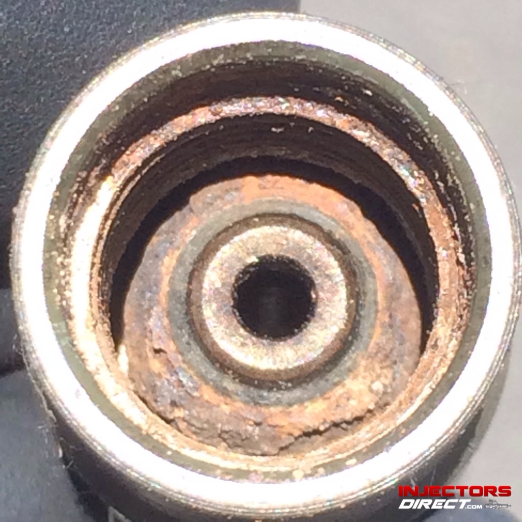 Sealing Surface of a Typical rusted LB7 Fuel Line