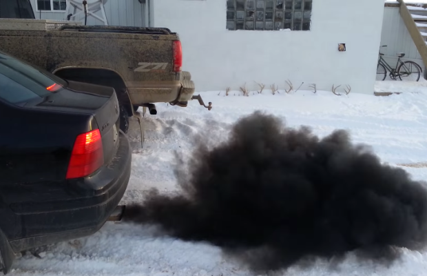 Diesel blowing white smoke at idle Diesel blowing white smoke at idle